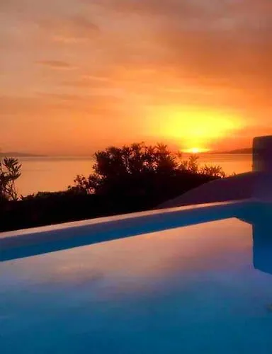 Kokkinos' Windmill * Mykonos Town